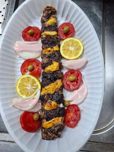 عکس کباب و حلیم تک بهارستان