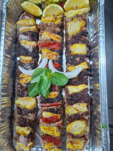 عکس کباب و حلیم تک بهارستان