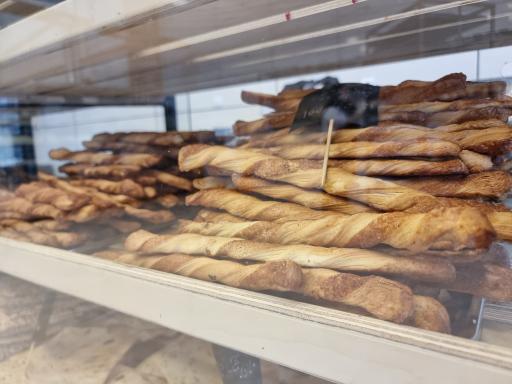 عکس کافه نان و شیرینی سامین