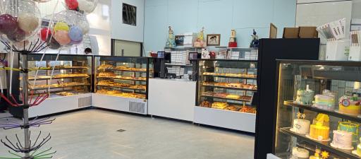 عکس کافه قنادی هورا