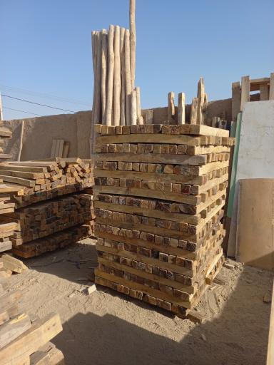 عکس چوب فروشی و پالت سازی کاج