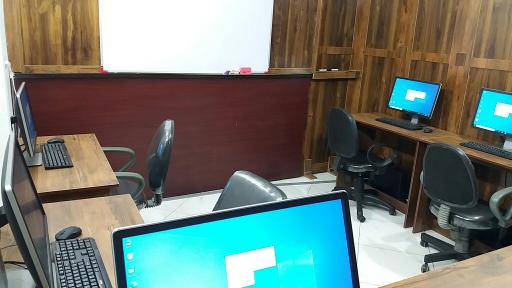 عکس آموزشگاه کامپیوتر و حسابداری اکباتان