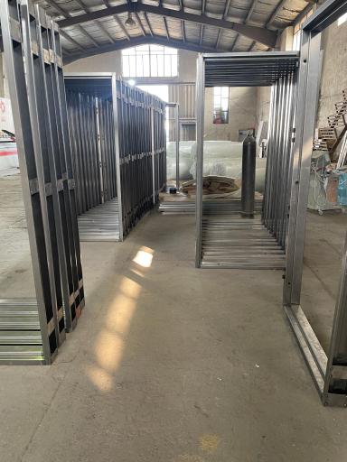 عکس ایمن سازان پایتخت