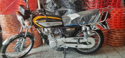 عکس موتور سیکلت صفا