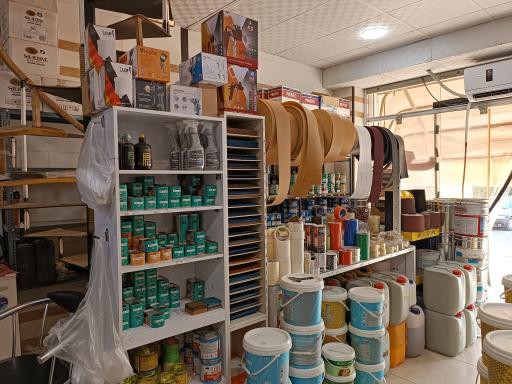 عکس فروشگاه رنگ و چسب برادران نجابت