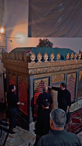 عکس قبرستان امامزاده عقیل