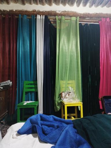 عکس عمارت هفت رنگ