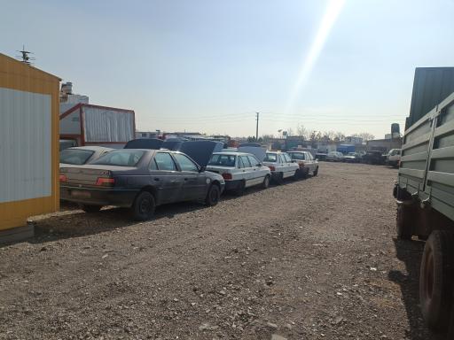 عکس پارکینگ عمومی اطمینان پارک