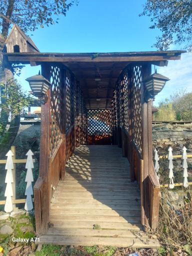 عکس رستوران سنتی گیلار