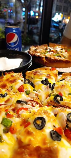 عکس پیتزا میخوش