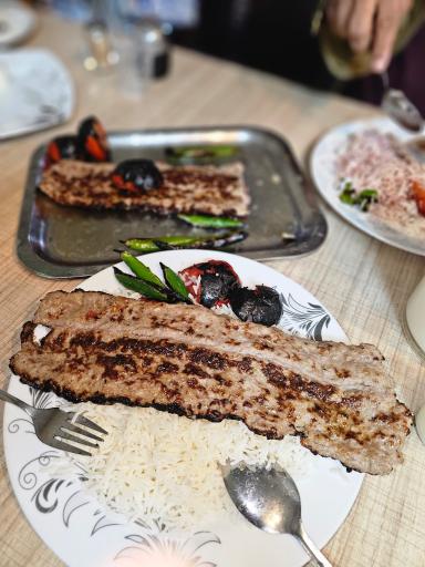 عکس چلوکبابی حاج علی (بازار)