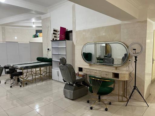 عکس سالن زیبایی پونه