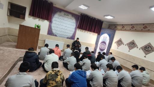 عکس دبیرستان دوره اول پسرانه دولتی نوجوانان