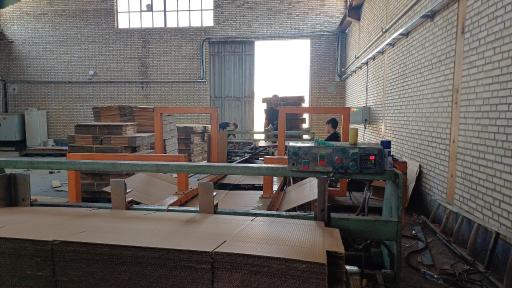 عکس فراز کارتن صفادشت