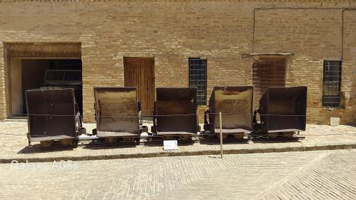 عکس قلعه تاریخی شوش