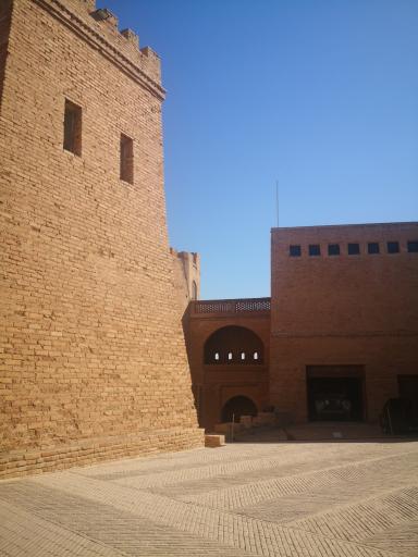 عکس قلعه تاریخی شوش