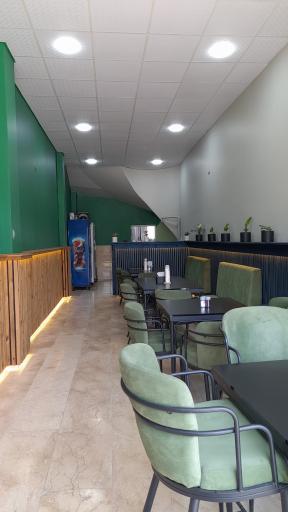 عکس کافه رستوران بام سبز 