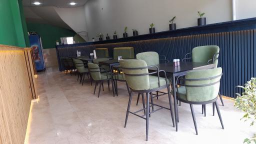 عکس کافه رستوران بام سبز 