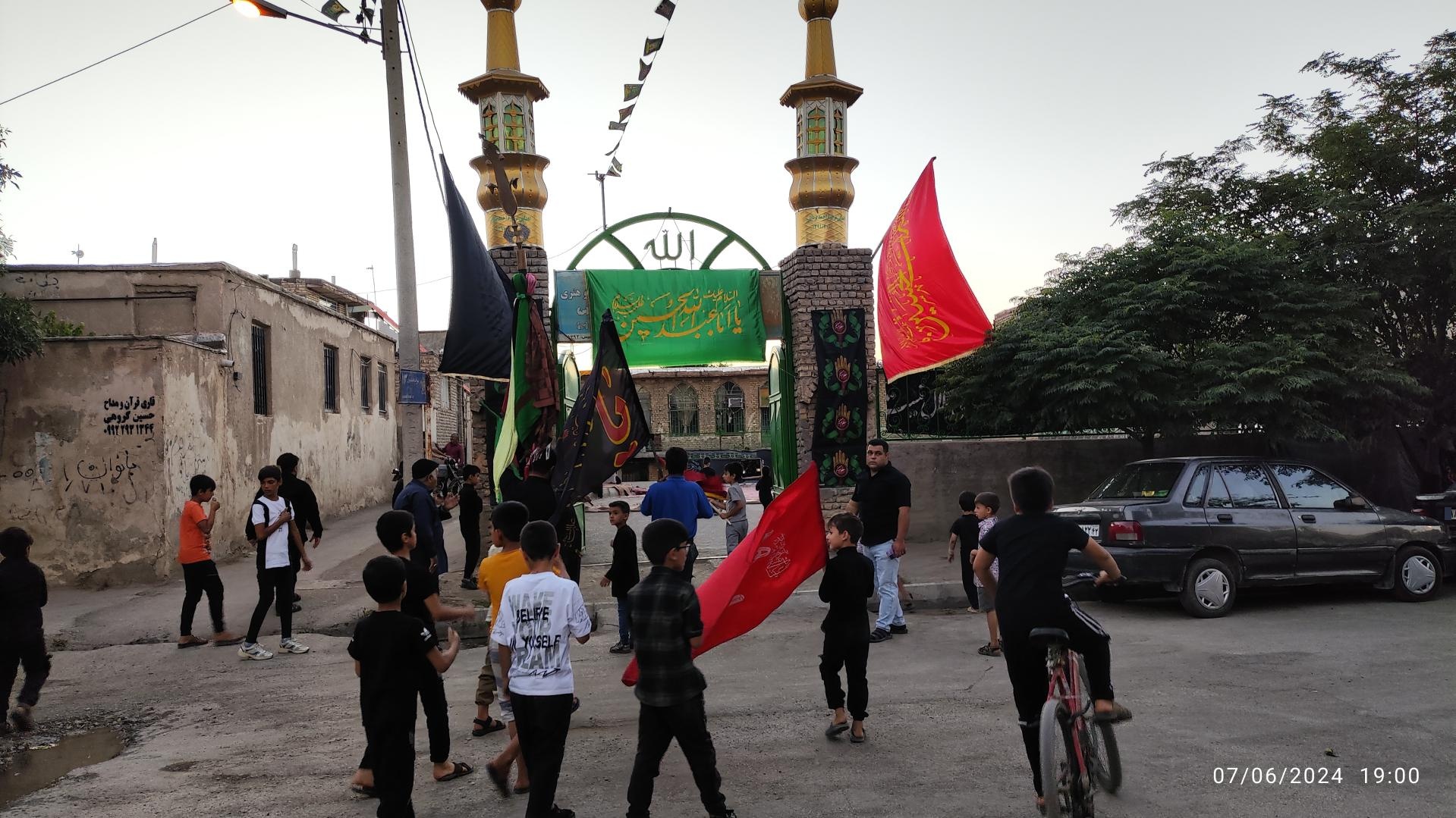 عکس زینبیه چناران