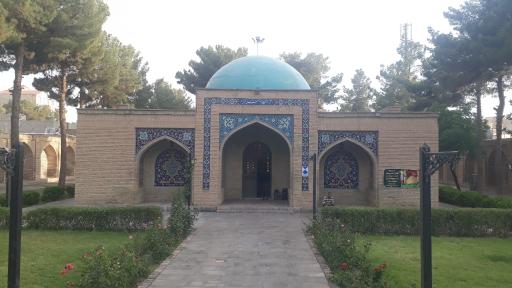 عکس آرامگاه حاج ملاهادی سبزواری