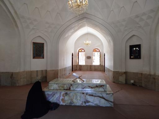 عکس آرامگاه حاج ملاهادی سبزواری