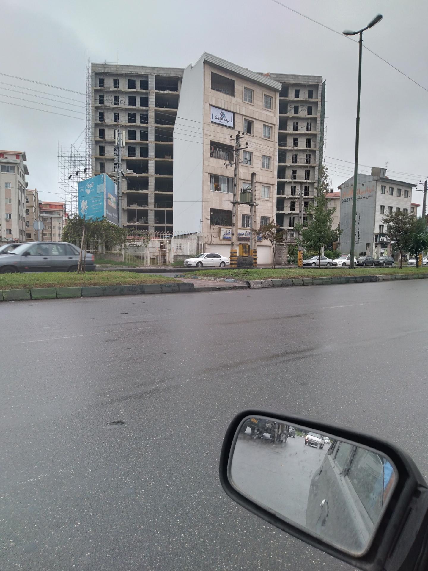 عکس سرپرستی بیمه میهن شعبه گلزاران