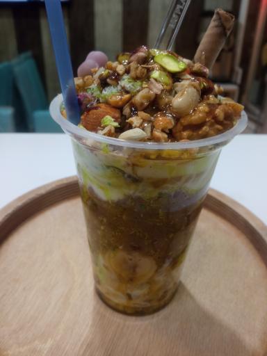 عکس بستنی و آبمیوه ارکیده