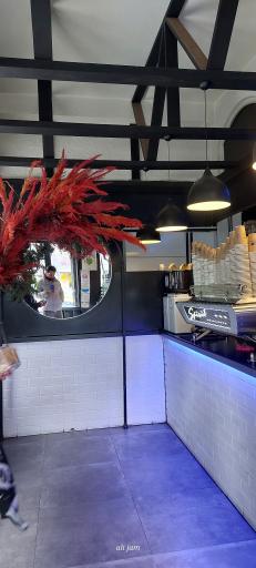 عکس کافه راموز