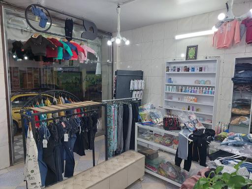 عکس پوشاک زیتون