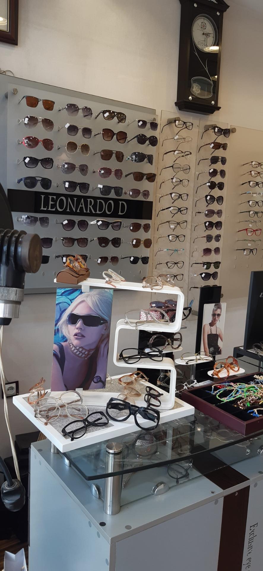 عکس عینک سازی ابادان