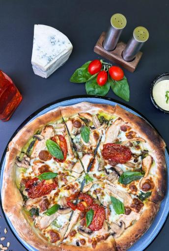 عکس رستوران ایتالیایی جی جی