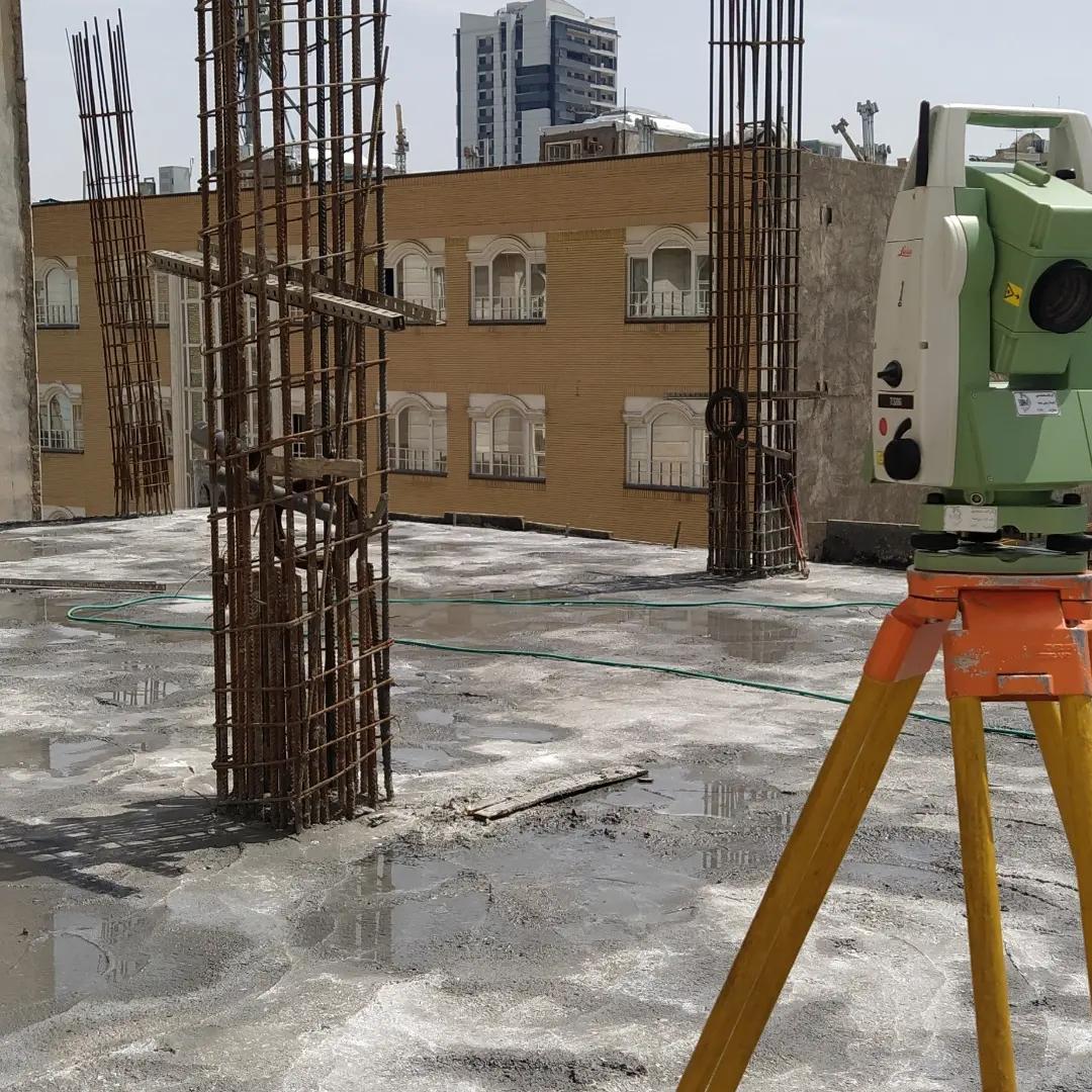 عکس تجهیزات نقشه برداری زمین مبنا