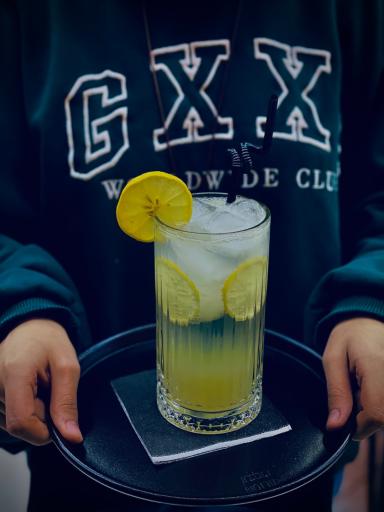 عکس کافه فوتبال 