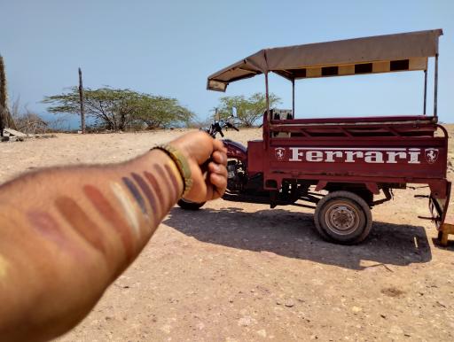 عکس موتور سه چرخ مسافربری جعفری