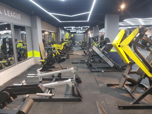 عکس مجموعه فرهنگی ورزشی شهر ورزش