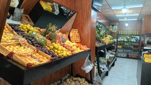 عکس میوه فروشی رسالت