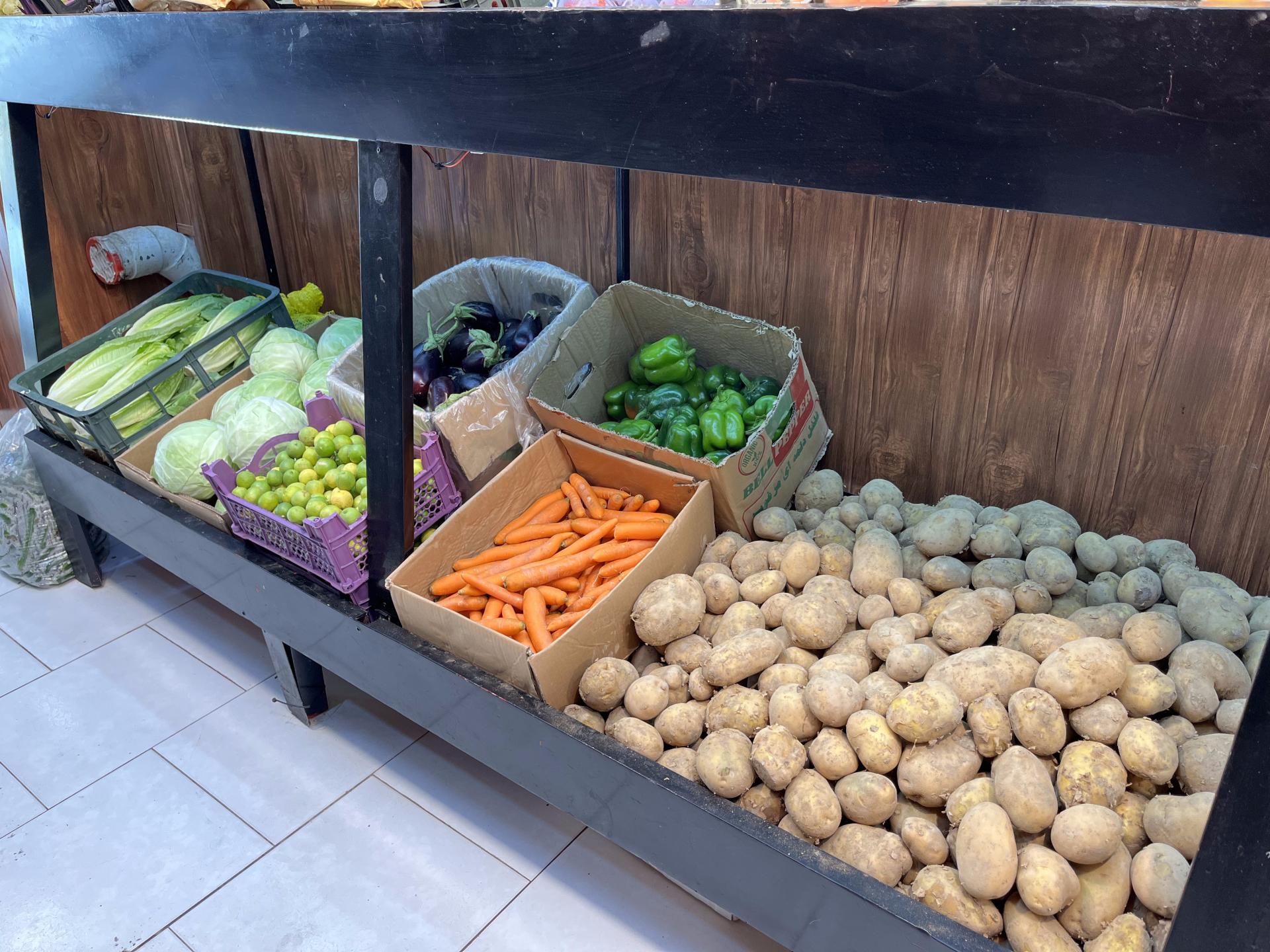 عکس میوه فروشی رسالت