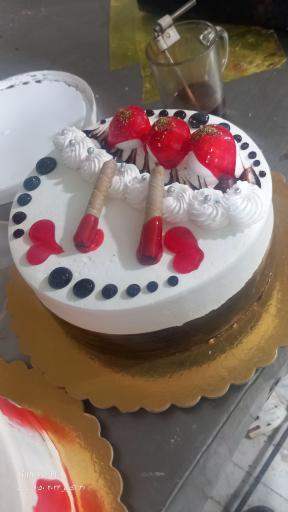 عکس کیک و شیرینی کارامل