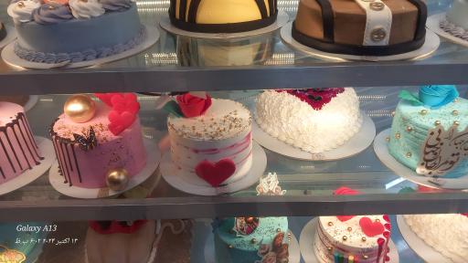 عکس کیک و شیرینی کارامل