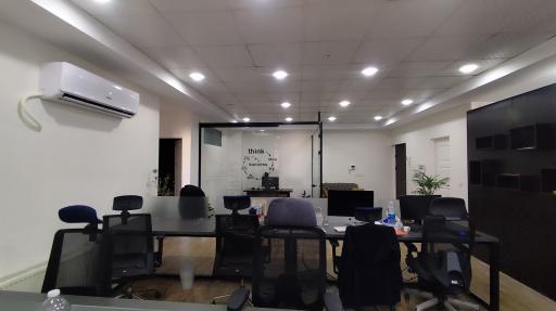 عکس آژانس دیجیتال مارکتینگ هیرا