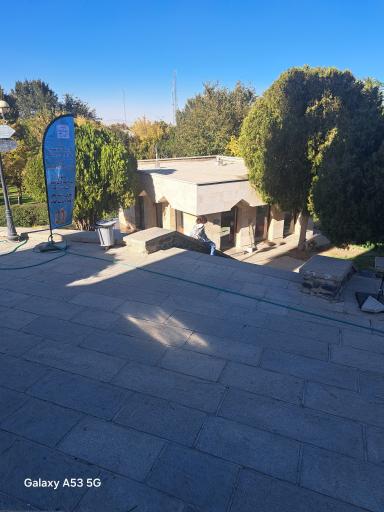 عکس آرامگاه باباطاهر عریان