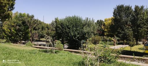 عکس آرامگاه باباطاهر عریان