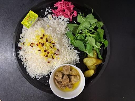 عکس رستوران حاجی بابا 