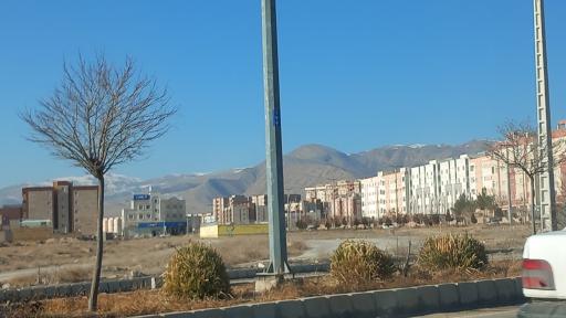 عکس بجنورد شهرک گلستان  انتهای بلوار شهید باقری سالن ورزشی