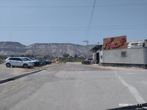 عکس تعمیرگاه اتومبیل تخت گاز