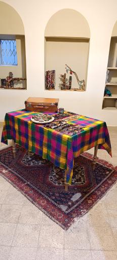 عکس خانه آقای معمار و نصرت خانوم 