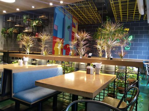 عکس دونر گاردن پاسداران