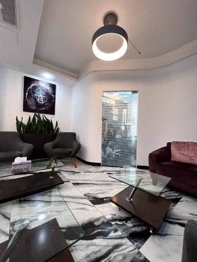 عکس دندانپزشکی دکتر بابک ختایی