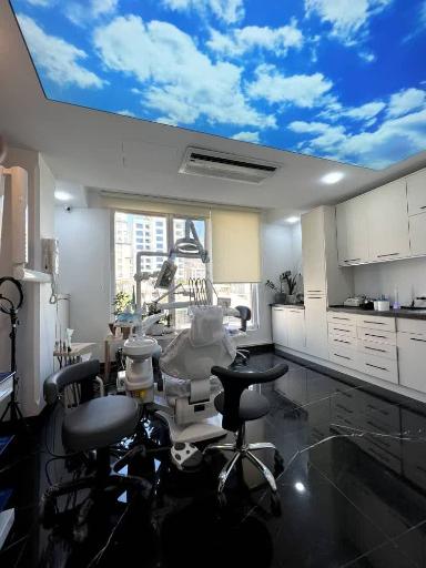 عکس دندانپزشکی دکتر بابک ختایی