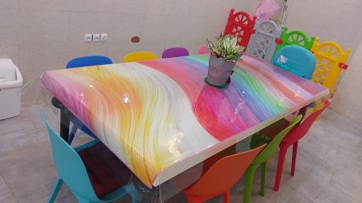 عکس گالری هنری کودک رنگ های بی انتها